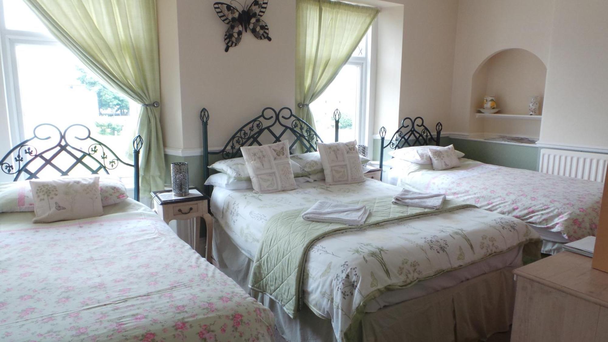 Tynedale Guest House Пенрит Экстерьер фото